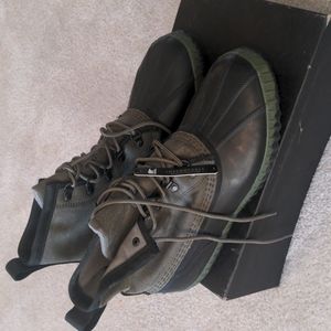 NIB Sorel Duck Boots